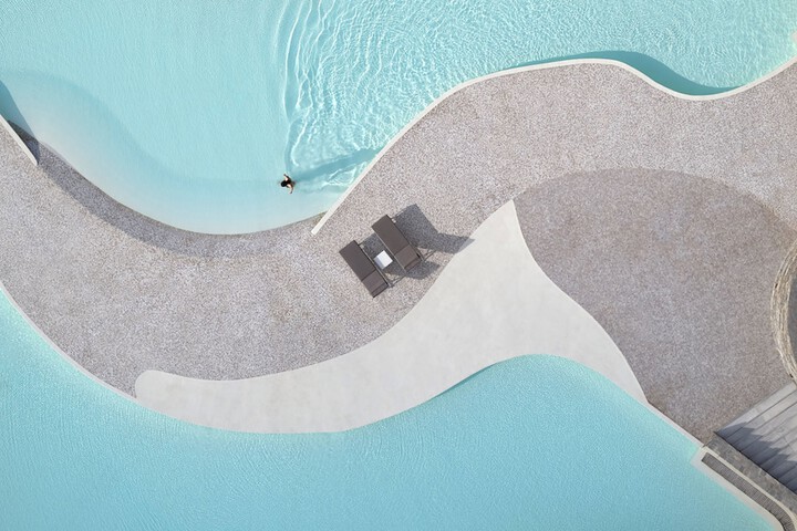 Pool 64 of 100