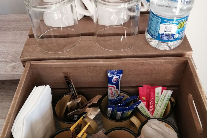 Breakfast/Coffee Service 77 of 111