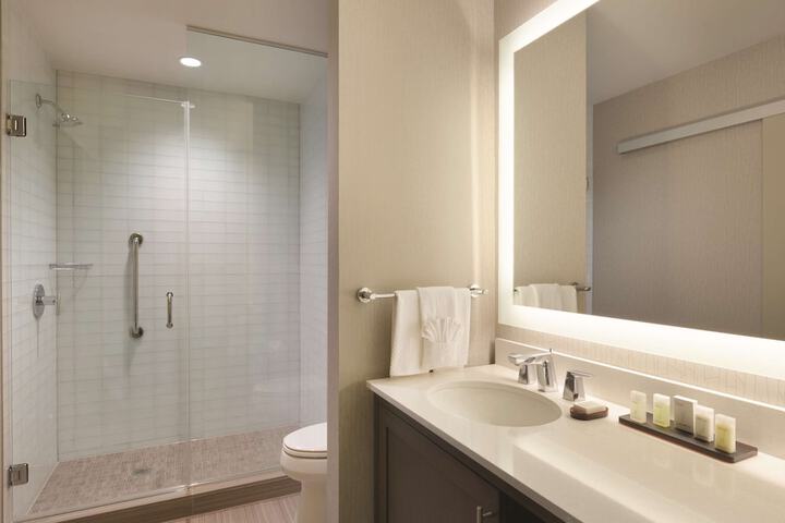 Bathroom shower