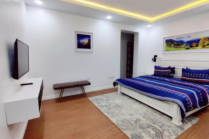 Room 3 of 26