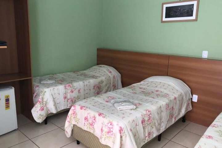 Room 8 of 36
