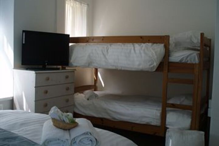 Room 5 of 20