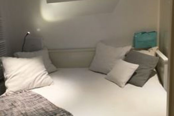Room 15 of 26