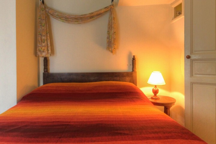 Room 28 of 266