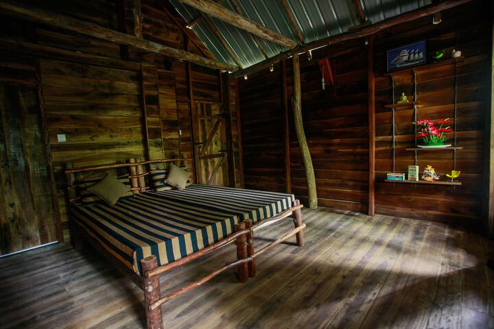Room 10 of 44