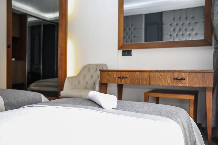 Room 16 of 31