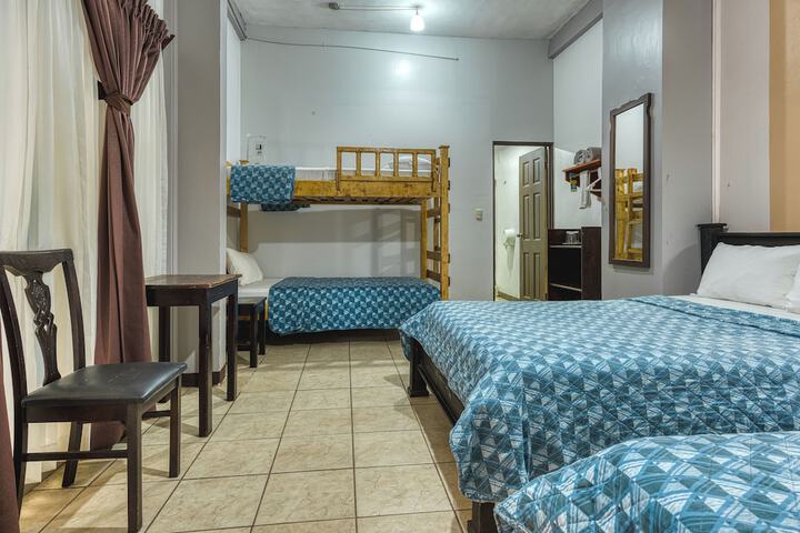 Room 165 of 269