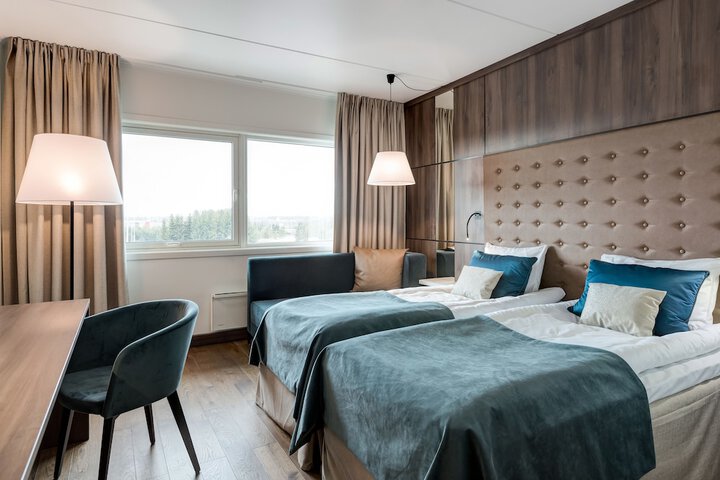 Room 8 of 82