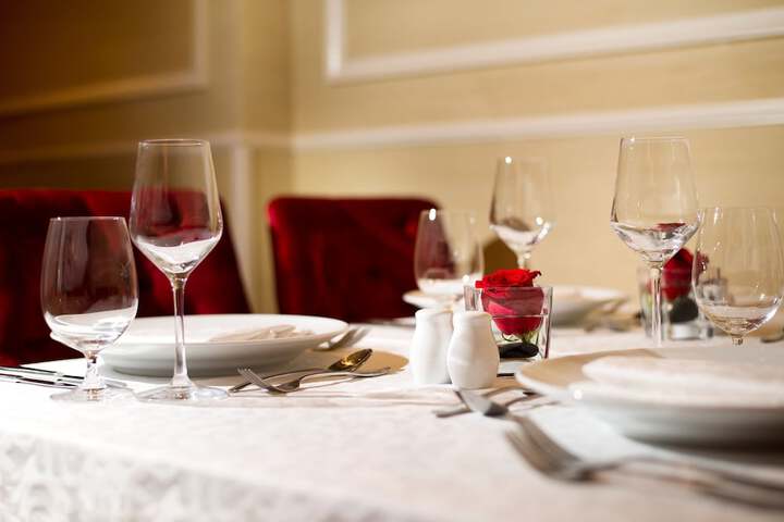 Dining Photos