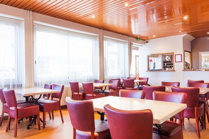 Dining Photos