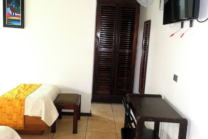 Room 25 of 50