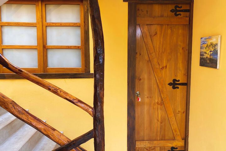 Room 3 of 199