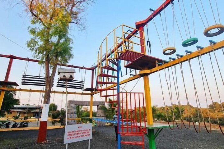 Childrens Activities 8 of 12