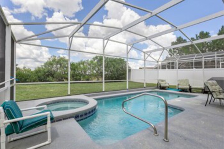 Pool 35 of 62