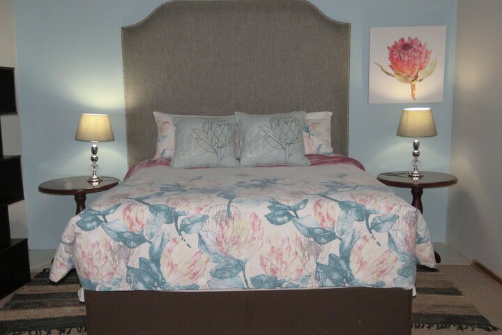 Room 8 of 42