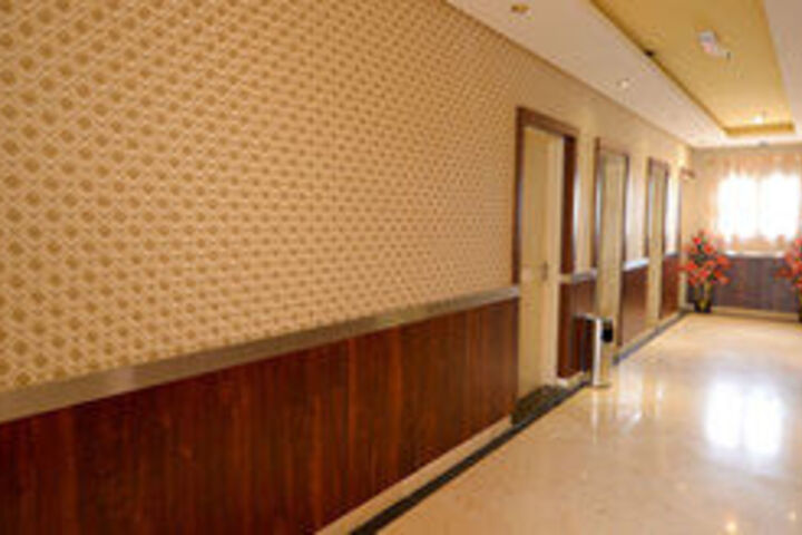 Ballroom/Hall 23 of 38