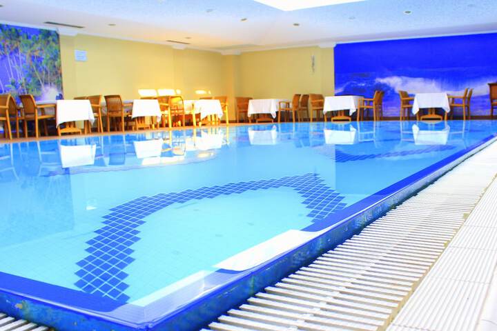 Pool 87 of 114