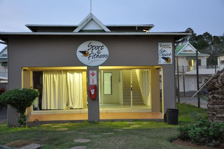 Sport court