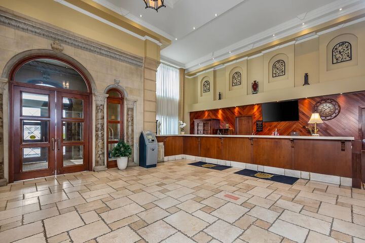 Lobby Photos