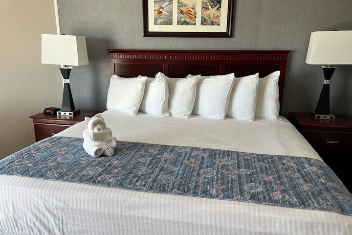 Room 32 of 71