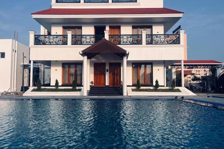 Exterior of GRB RESORT