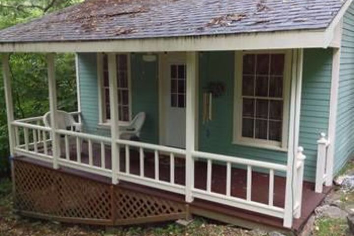Image of BLUE CRYSTAL HIDEAWAY