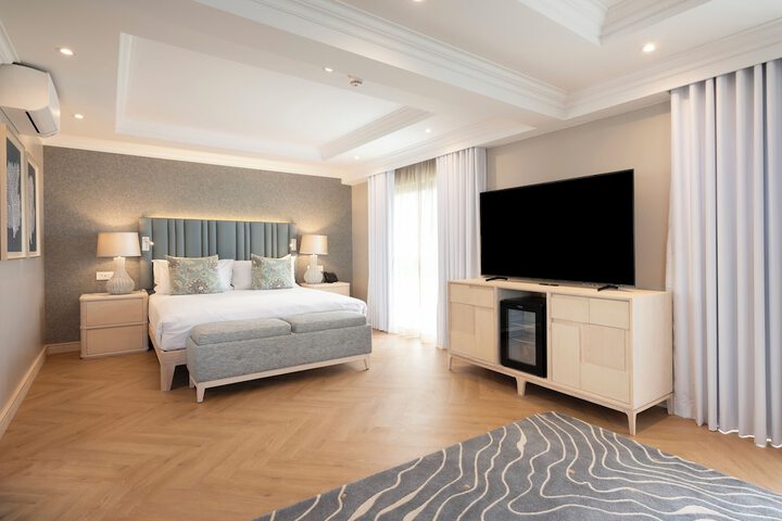 Room 12 of 75