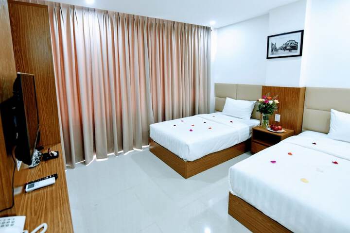 Room 9 of 46