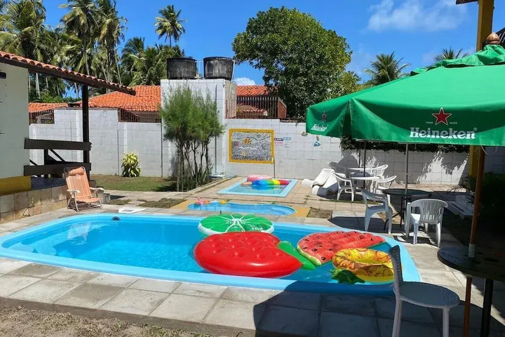 Pool 11 of 19