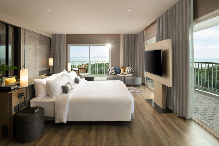 Room 7 of 43