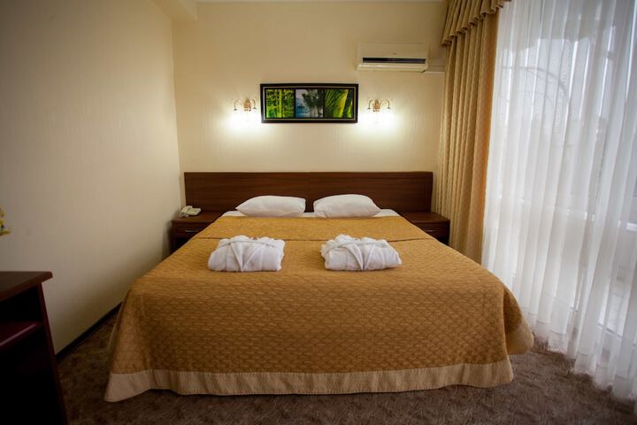 Room 15 of 69