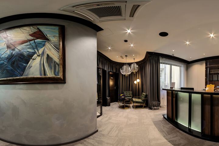 Hotel Interior 4 of 82