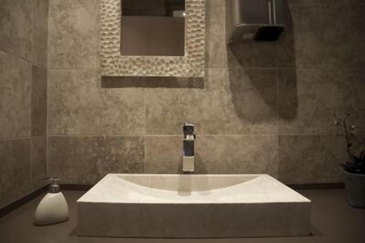 Clean Restrooms