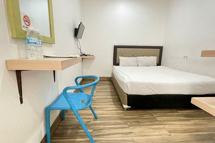 Room 7 of 35