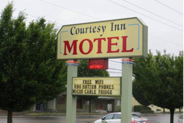 Photo of Courtesy Inn Motel Portland (Oregon)