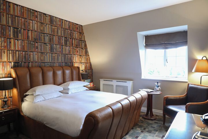 Room 12 of 70