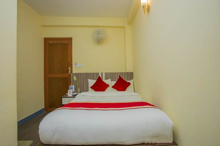 Room 21 of 48