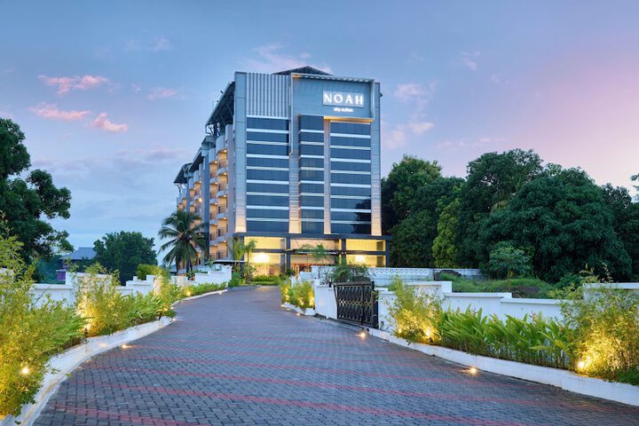 Noah Sky Suites