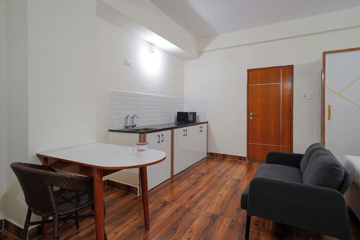 Room 7 of 24