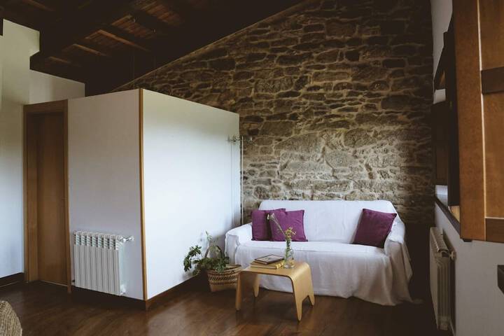Room 19 of 77