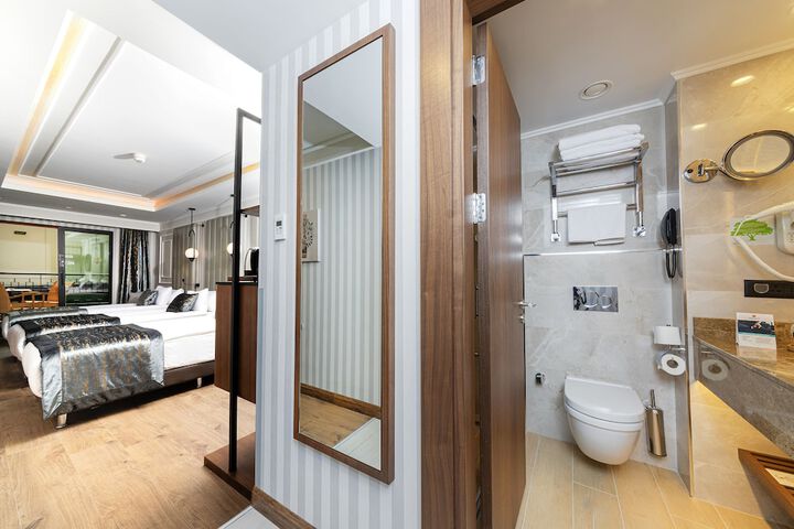 Room 95 of 130