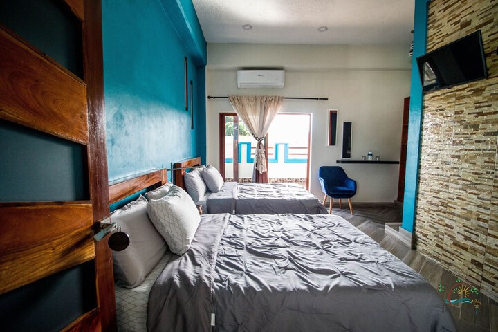 Room 6 of 36