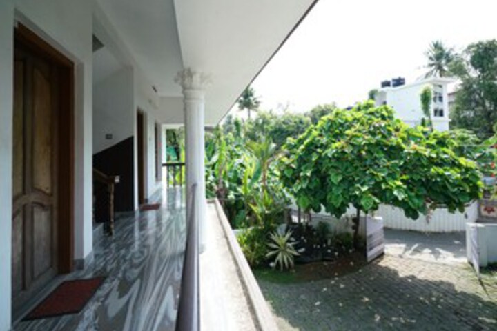 Terrace/Patio 2 of 44