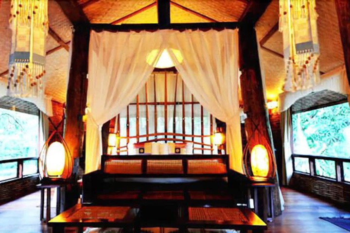 Room 9 of 21