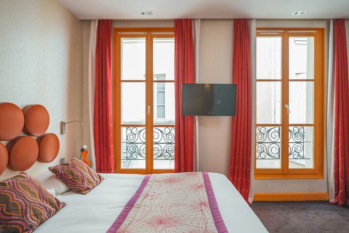 Room 21 of 35