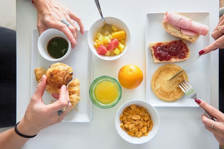 Breakfast area