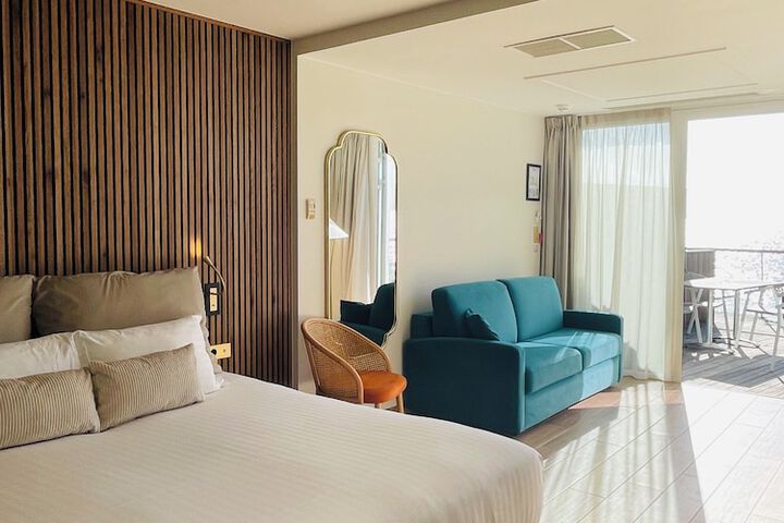 Room 36 of 153