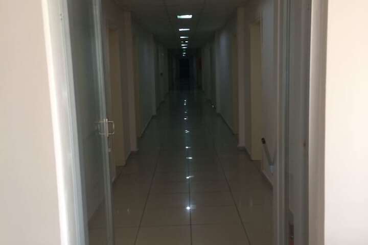 Ballroom/Hall 29 of 34