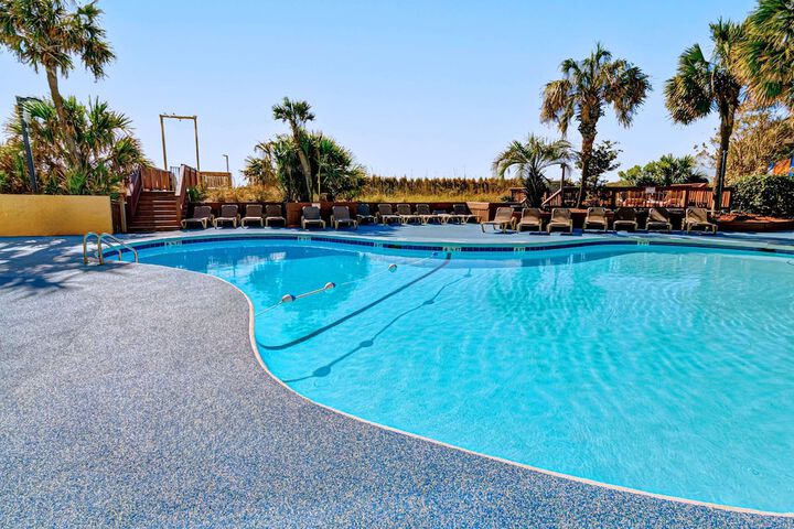 Pool 14 of 58