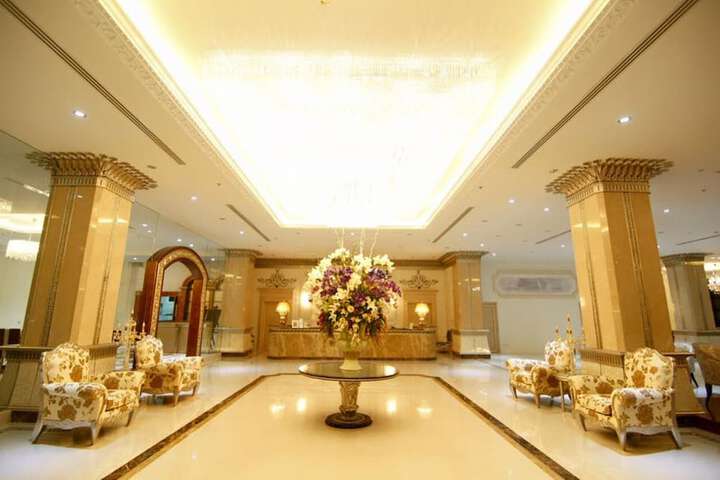 Guest Lobby